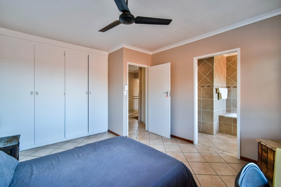 3 Bedroom Property for Sale in Sinoville Gauteng
