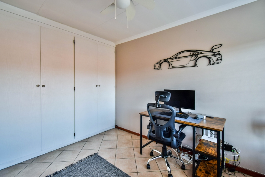 3 Bedroom Property for Sale in Sinoville Gauteng