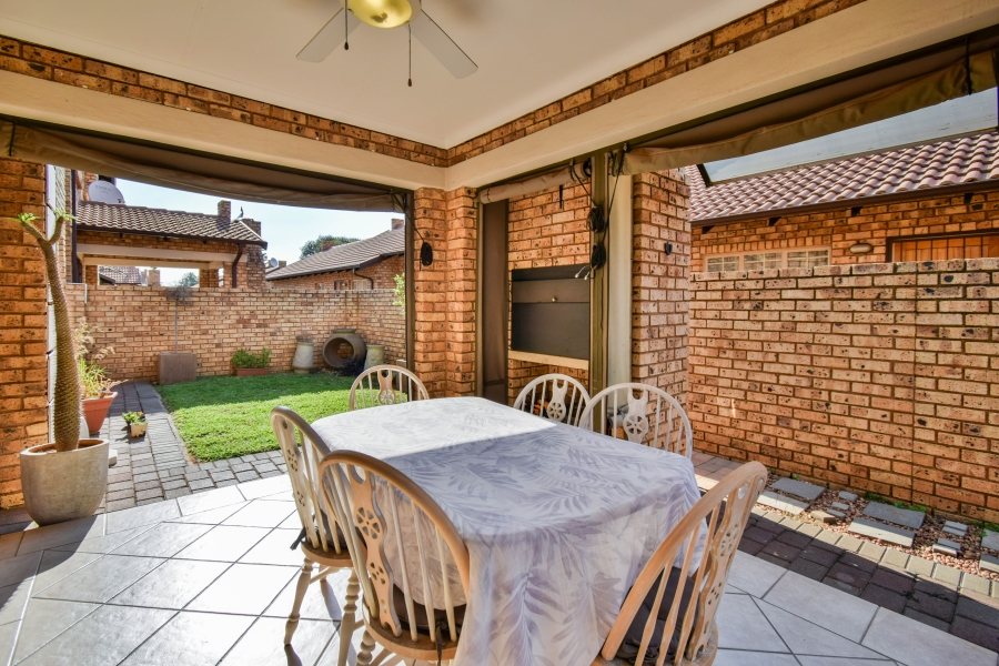 3 Bedroom Property for Sale in Sinoville Gauteng