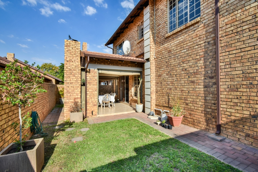 3 Bedroom Property for Sale in Sinoville Gauteng