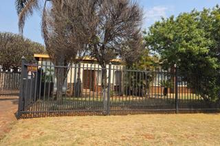 3 Bedroom Property for Sale in Sinoville Gauteng