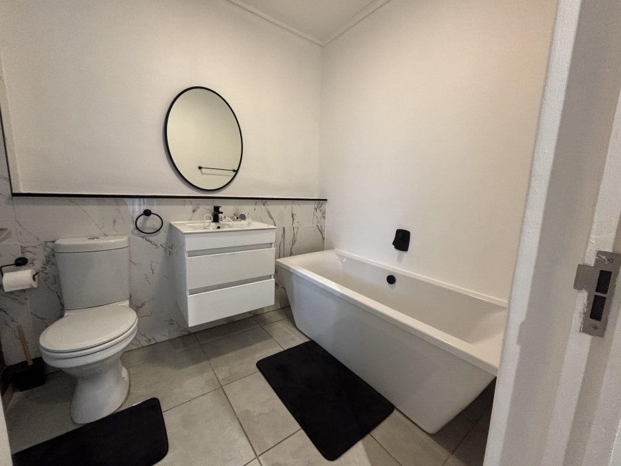 3 Bedroom Property for Sale in Waterfall Gauteng