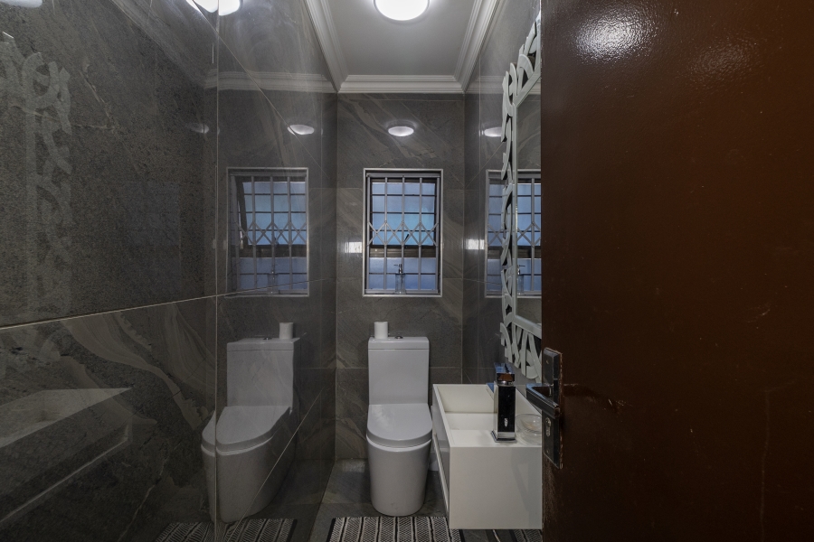 4 Bedroom Property for Sale in Greenstone Hill Gauteng