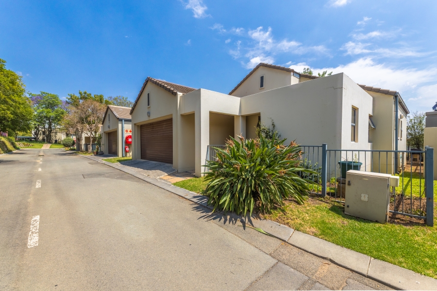 3 Bedroom Property for Sale in Bryanston Gauteng