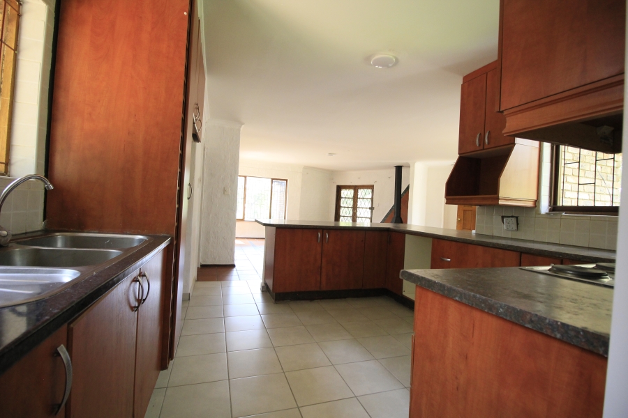 To Let 4 Bedroom Property for Rent in Austinview Gauteng