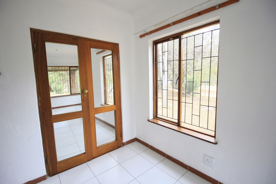 To Let 4 Bedroom Property for Rent in Austinview Gauteng