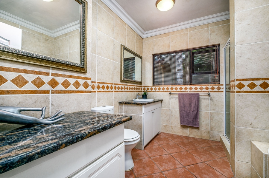 6 Bedroom Property for Sale in Northcliff Gauteng