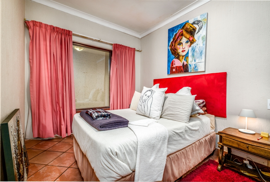 6 Bedroom Property for Sale in Northcliff Gauteng