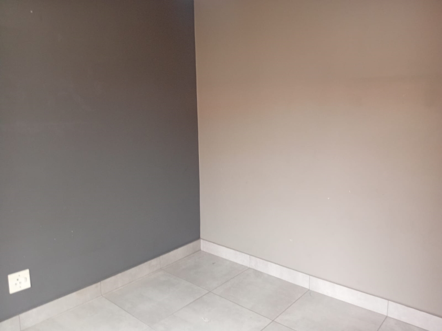 To Let 2 Bedroom Property for Rent in Olympus AH Gauteng
