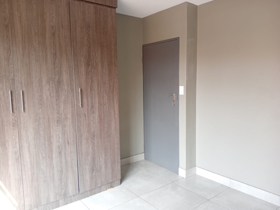 To Let 2 Bedroom Property for Rent in Olympus AH Gauteng