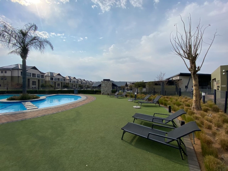 3 Bedroom Property for Sale in Waterfall Gauteng