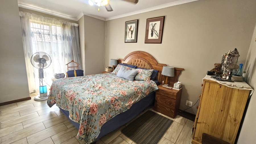 3 Bedroom Property for Sale in Moreleta Park Gauteng