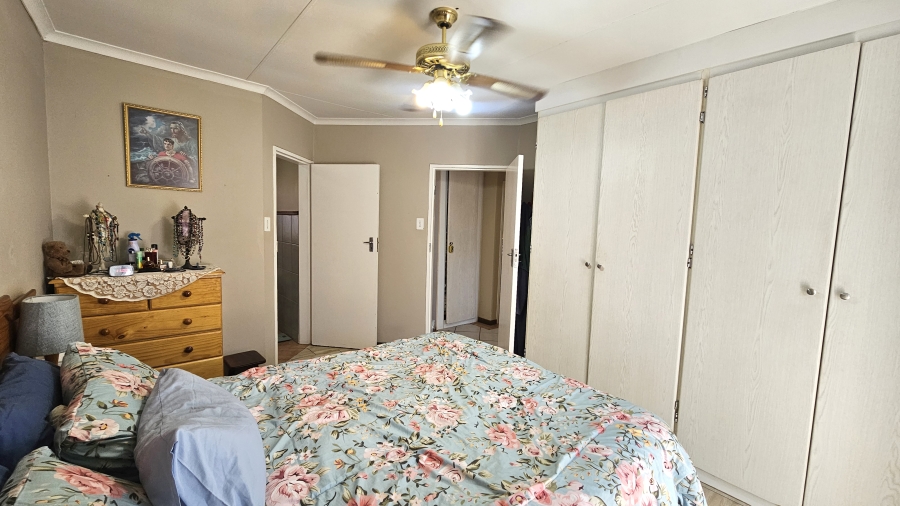 3 Bedroom Property for Sale in Moreleta Park Gauteng