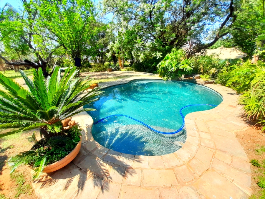 3 Bedroom Property for Sale in Glen Austin Gauteng