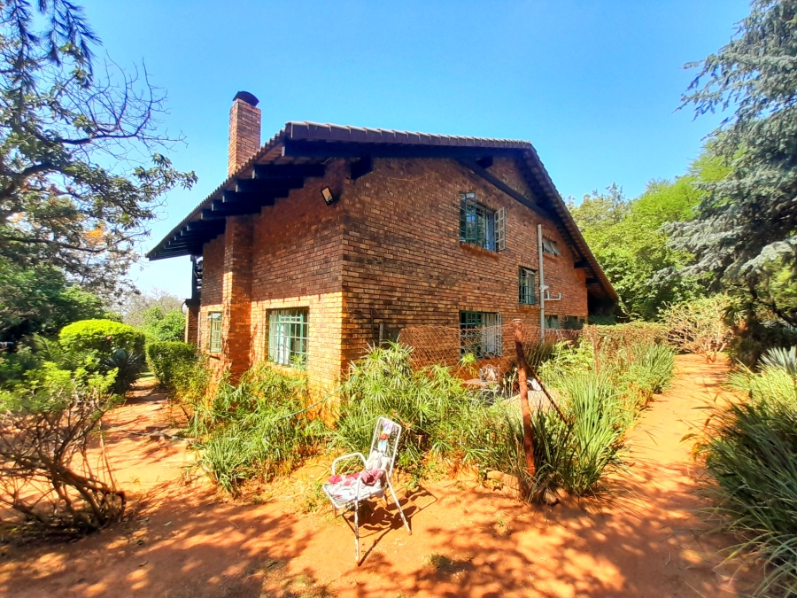 3 Bedroom Property for Sale in Glen Austin Gauteng