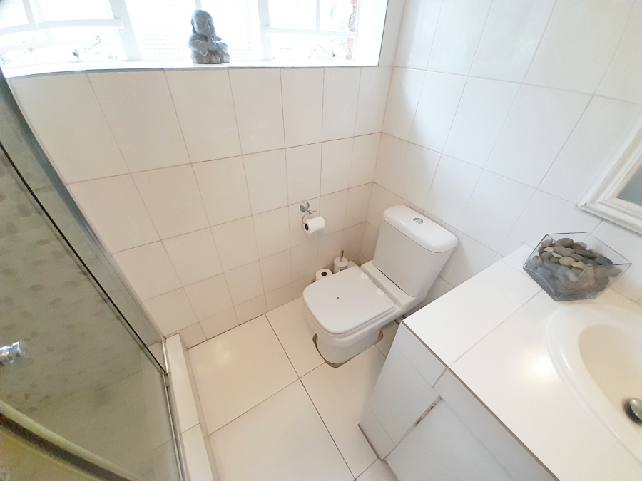 3 Bedroom Property for Sale in Glen Austin Gauteng