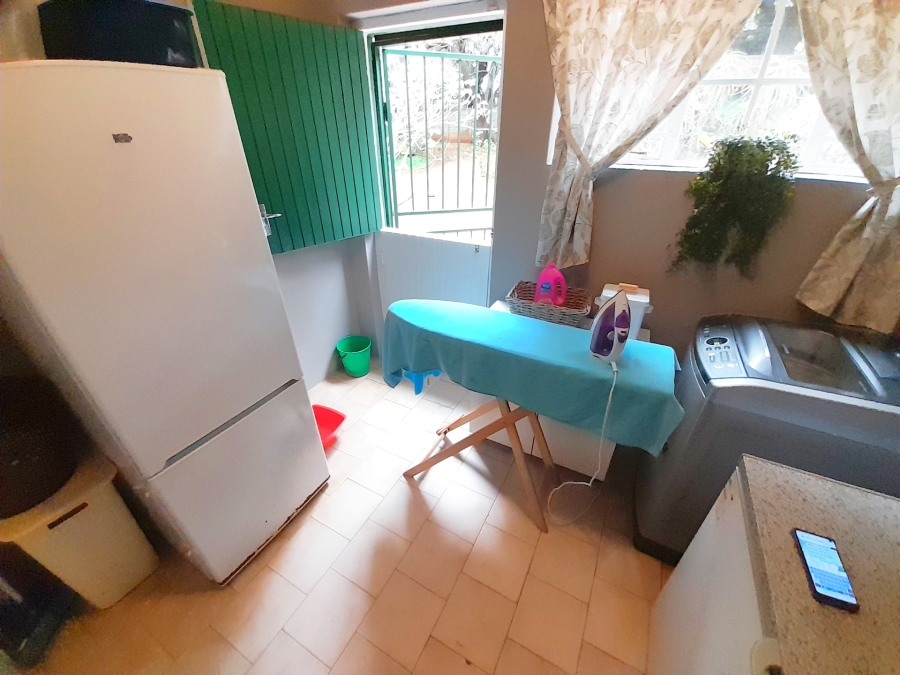 3 Bedroom Property for Sale in Glen Austin Gauteng