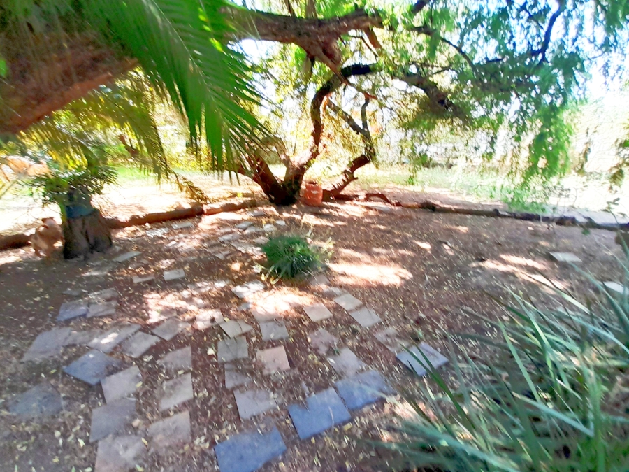 3 Bedroom Property for Sale in Glen Austin Gauteng