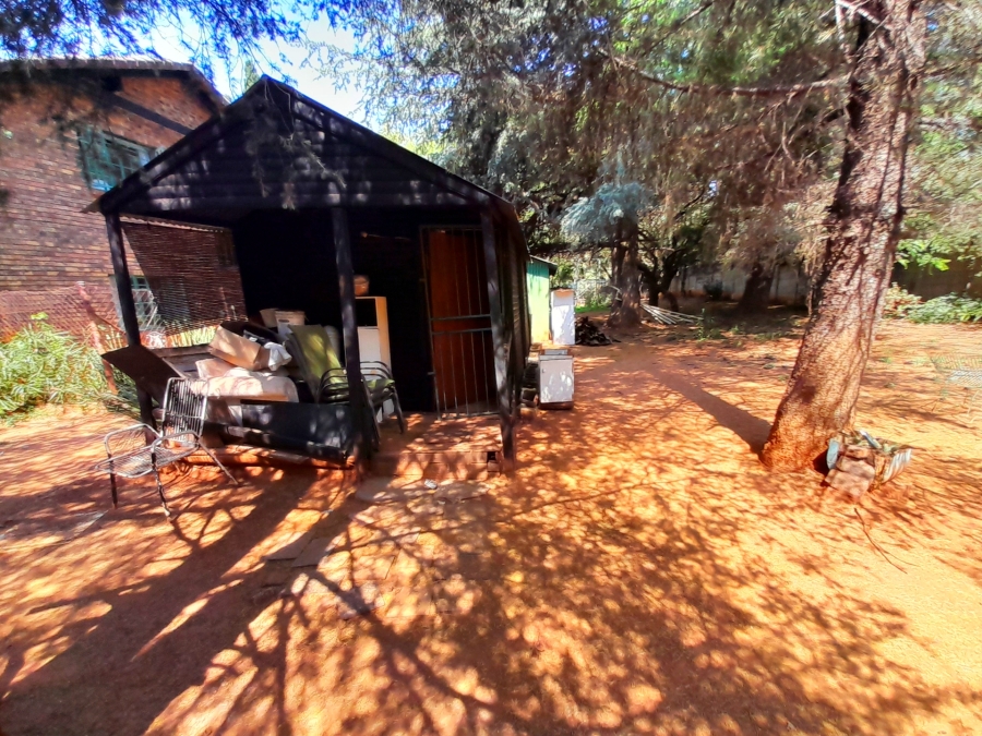 3 Bedroom Property for Sale in Glen Austin Gauteng