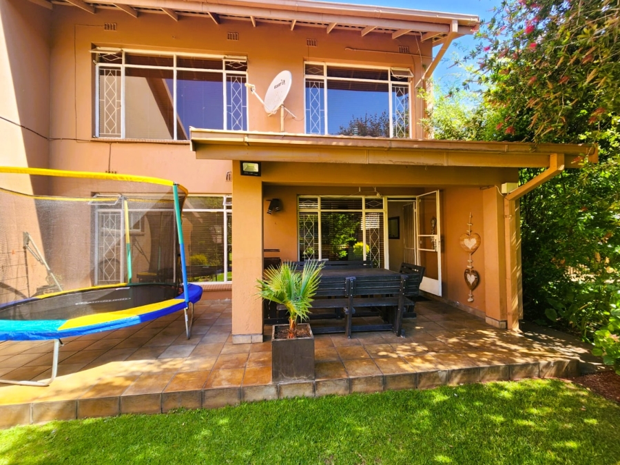 3 Bedroom Property for Sale in Three Rivers Gauteng
