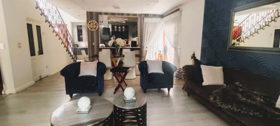 To Let 4 Bedroom Property for Rent in Bedfordview Gauteng