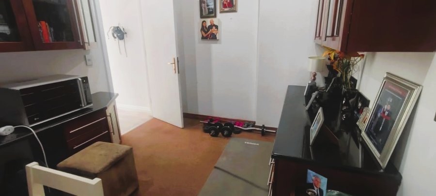 To Let 4 Bedroom Property for Rent in Bedfordview Gauteng