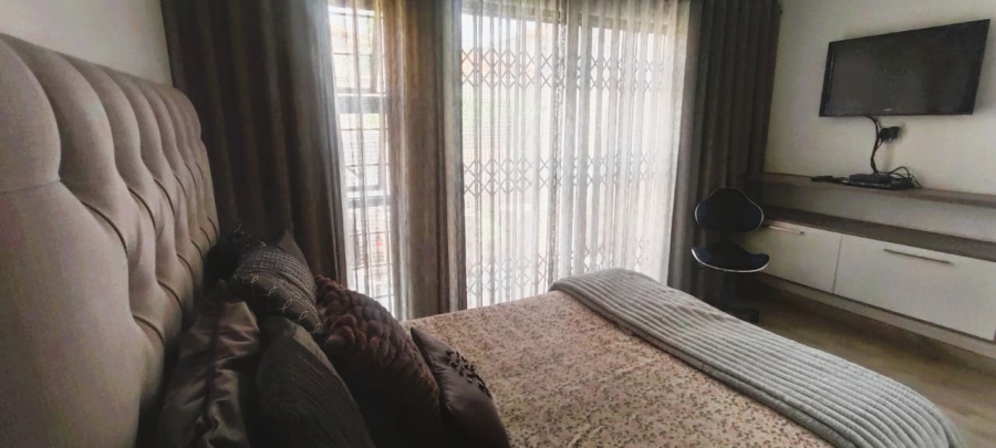 To Let 4 Bedroom Property for Rent in Bedfordview Gauteng