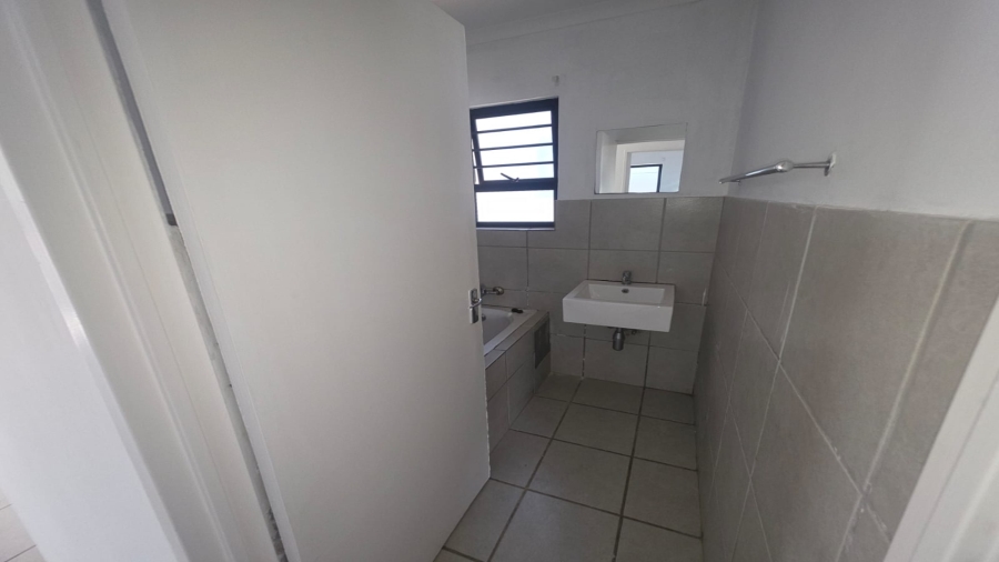 3 Bedroom Property for Sale in Noordwyk Gauteng