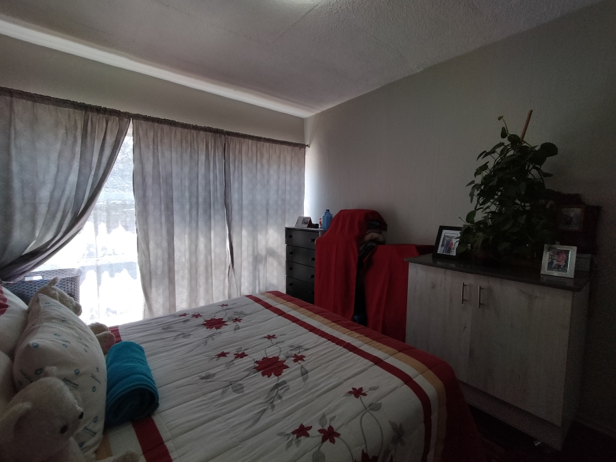 3 Bedroom Property for Sale in Discovery Gauteng