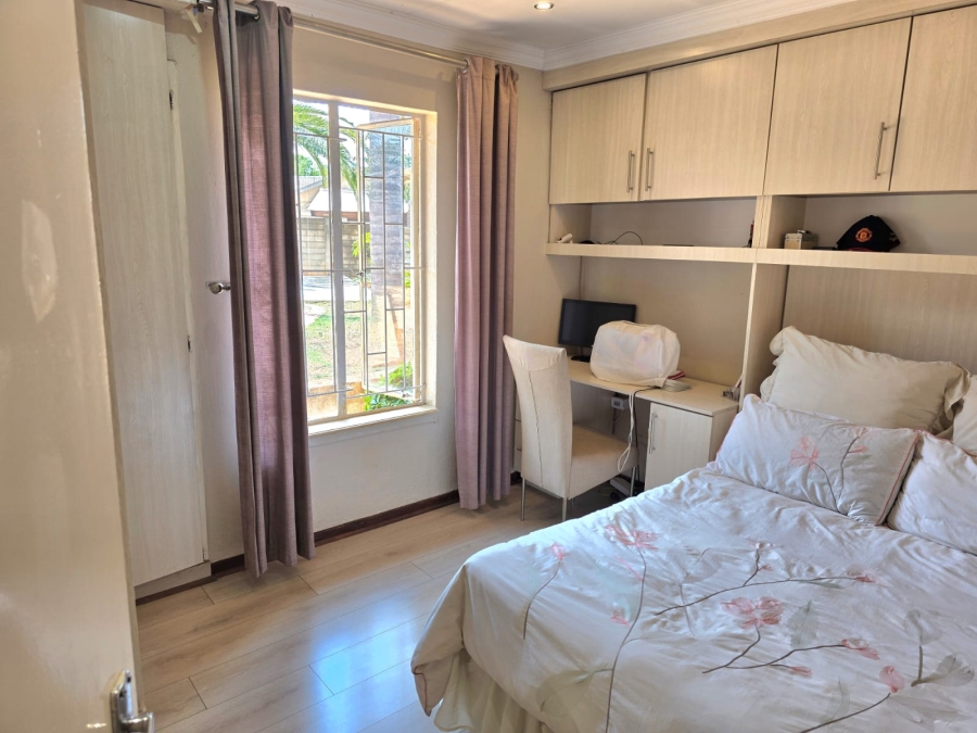 5 Bedroom Property for Sale in Heuweloord Gauteng