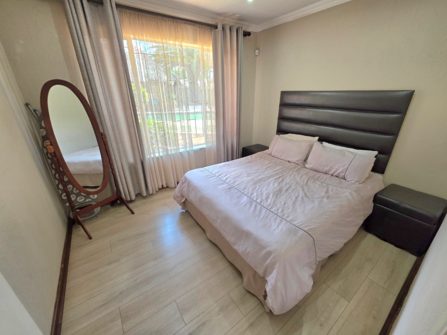 5 Bedroom Property for Sale in Heuweloord Gauteng