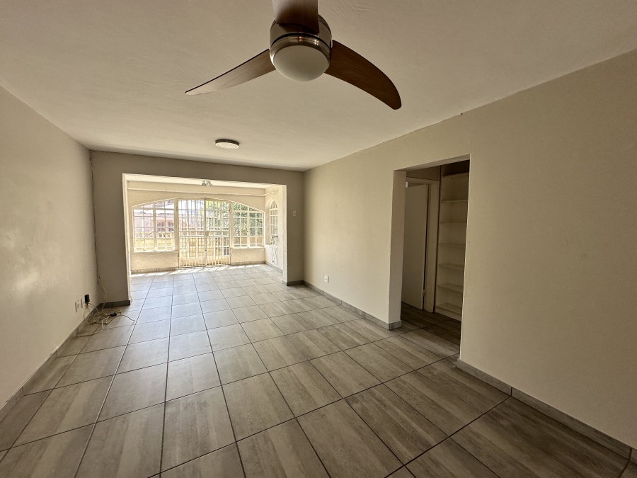 2 Bedroom Property for Sale in Lambton Gauteng