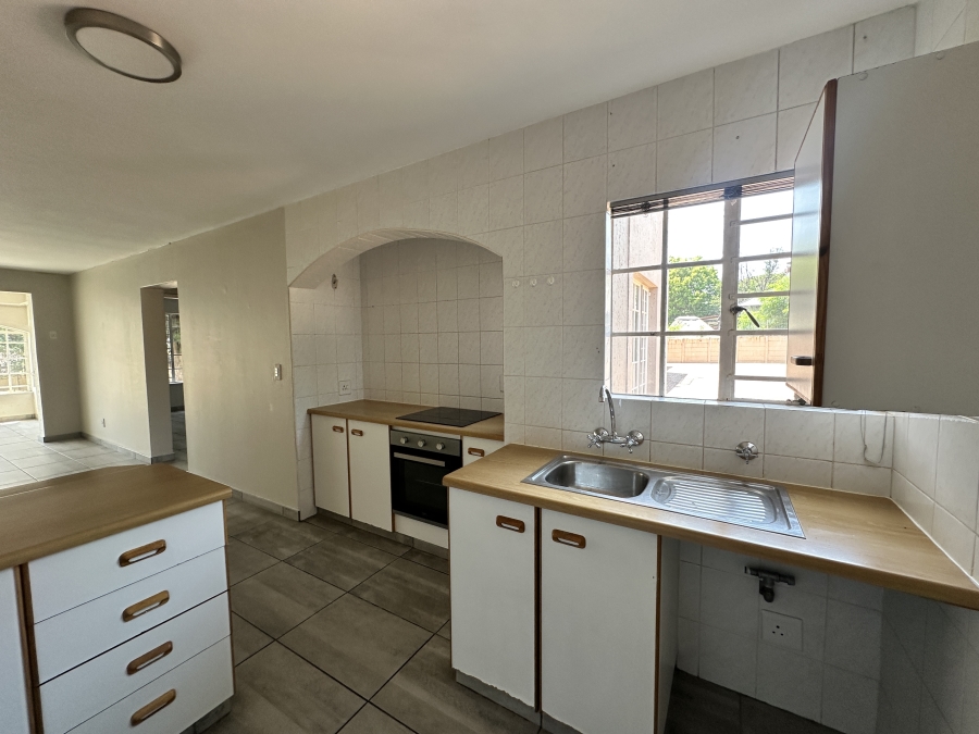 2 Bedroom Property for Sale in Lambton Gauteng