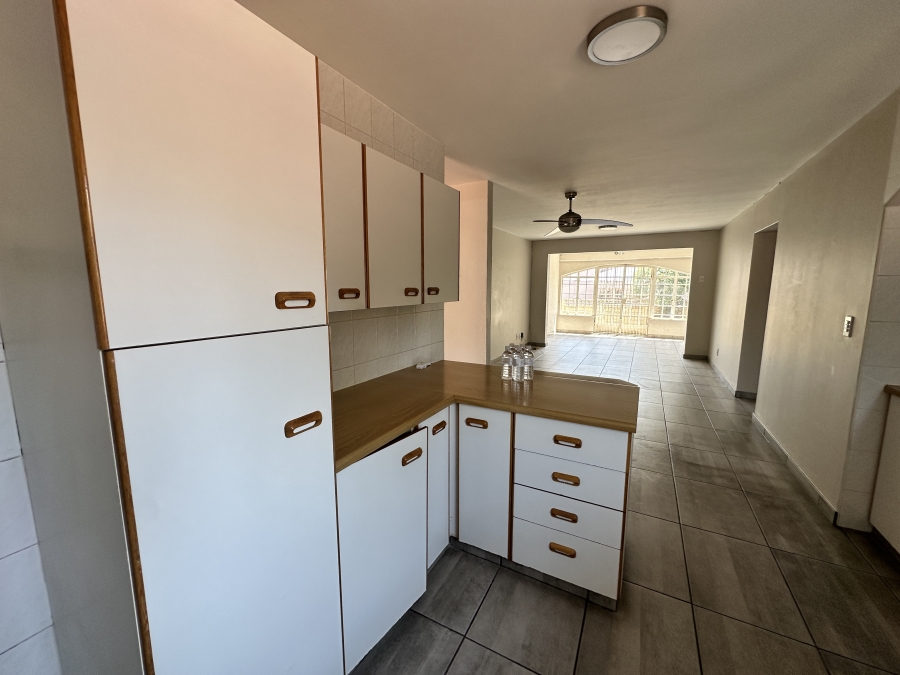 2 Bedroom Property for Sale in Lambton Gauteng