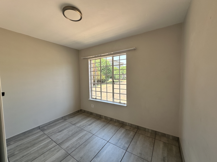 2 Bedroom Property for Sale in Lambton Gauteng