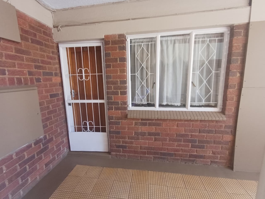 3 Bedroom Property for Sale in Discovery Gauteng