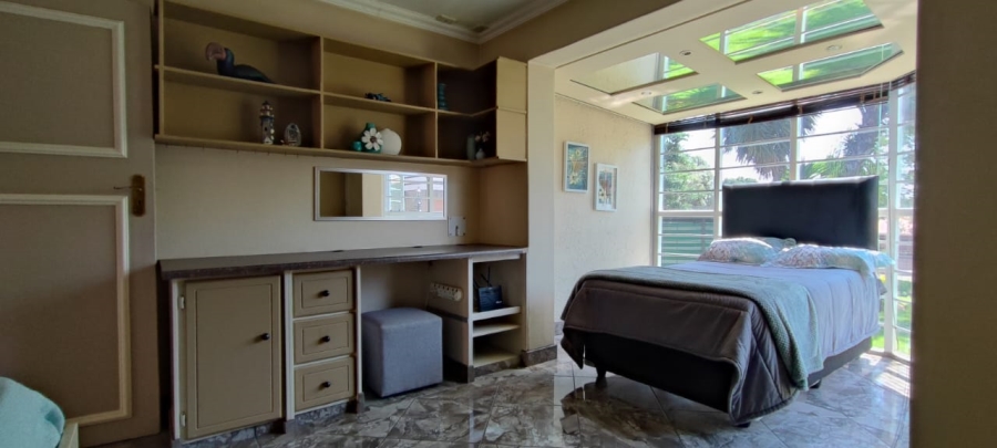 4 Bedroom Property for Sale in Wierda Park Gauteng