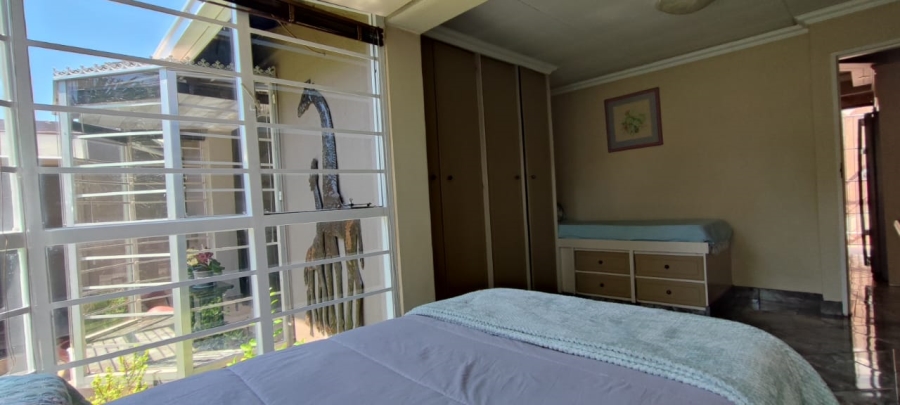 4 Bedroom Property for Sale in Wierda Park Gauteng
