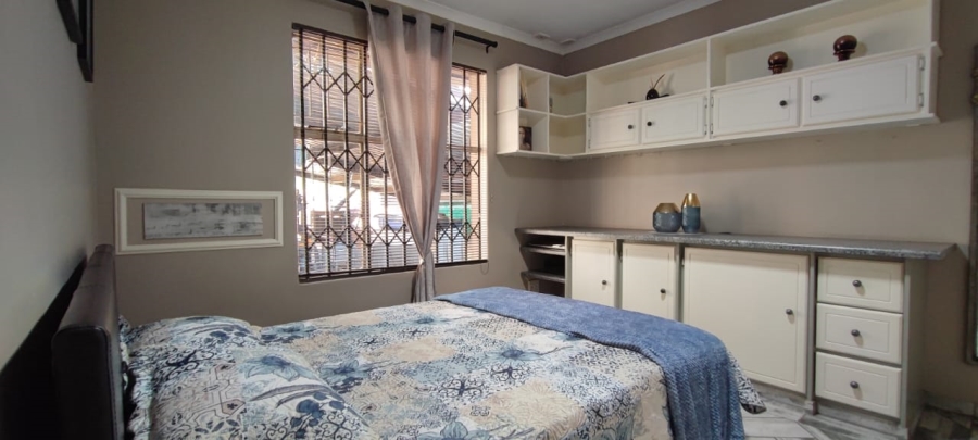 4 Bedroom Property for Sale in Wierda Park Gauteng