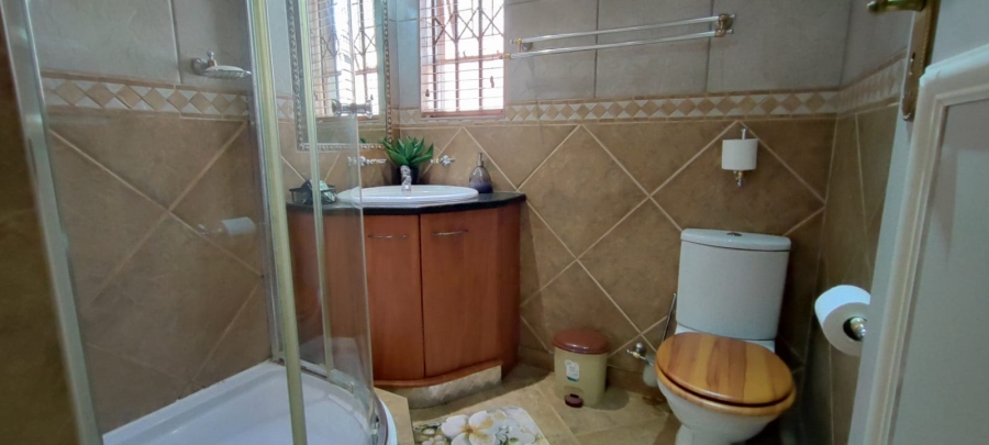 4 Bedroom Property for Sale in Wierda Park Gauteng
