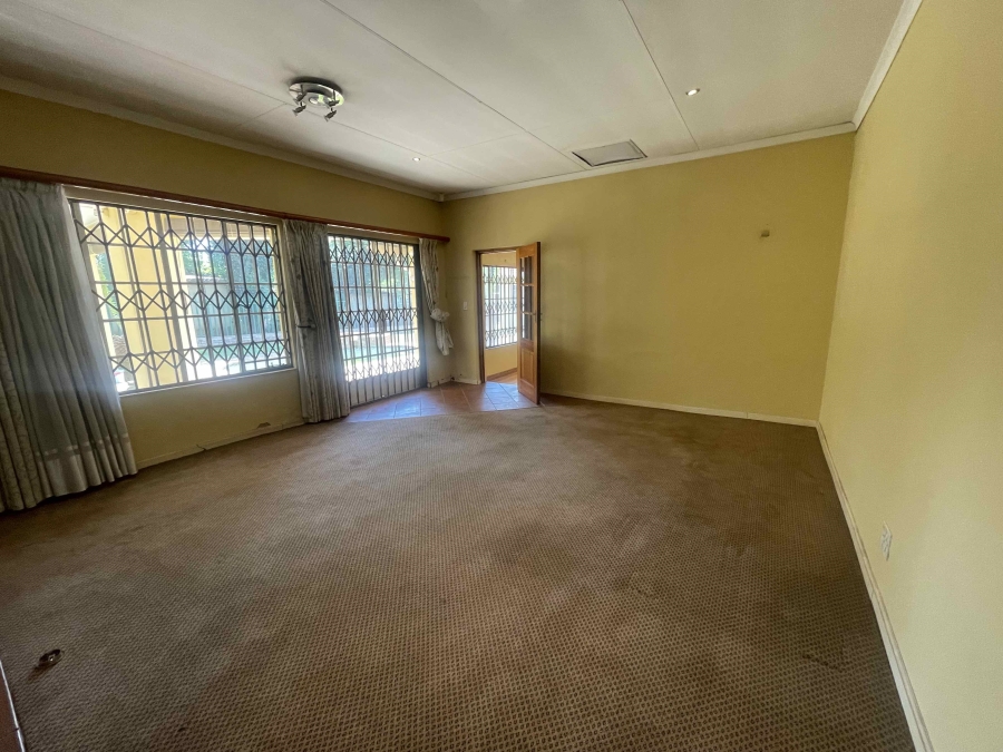 4 Bedroom Property for Sale in Bedford Gardens Gauteng