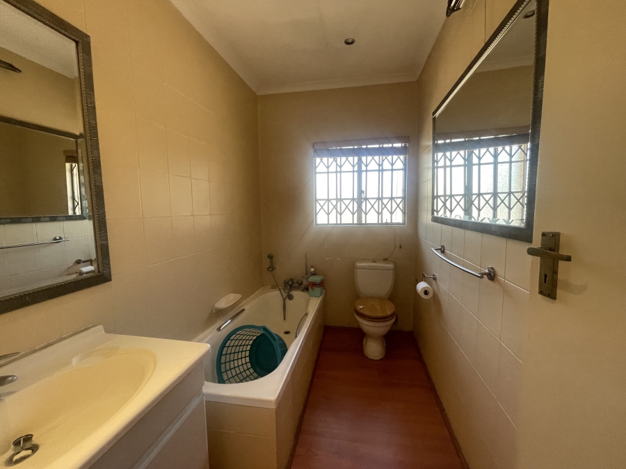4 Bedroom Property for Sale in Bedford Gardens Gauteng