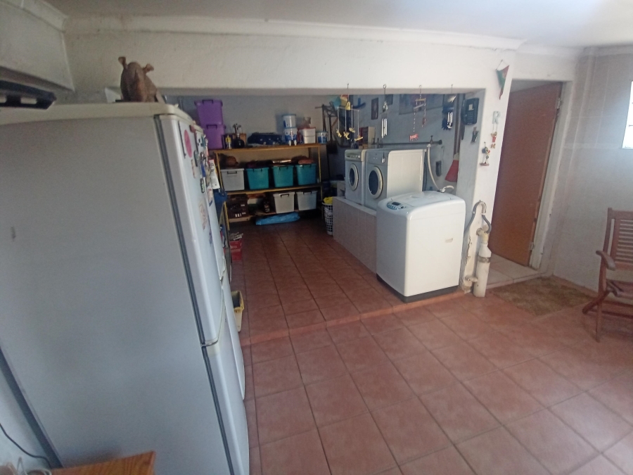 4 Bedroom Property for Sale in Linmeyer Gauteng