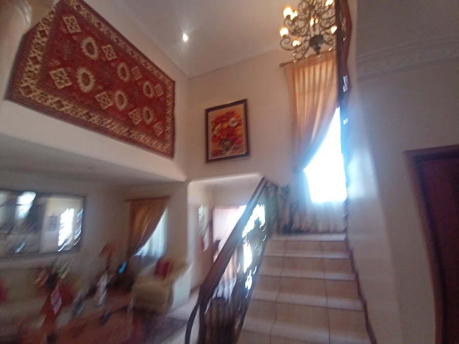 4 Bedroom Property for Sale in Linmeyer Gauteng