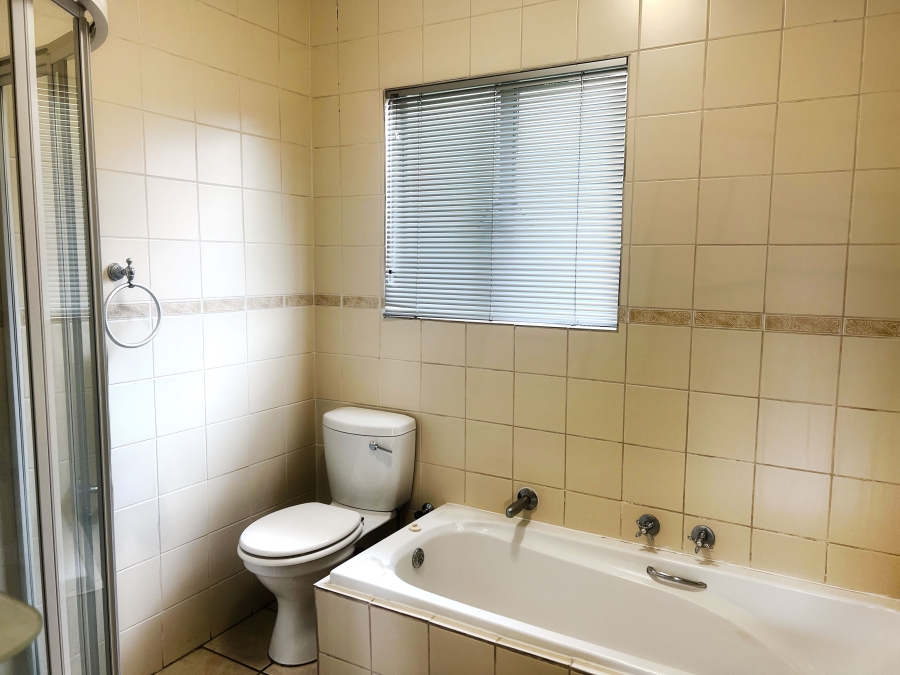 1 Bedroom Property for Sale in Rivonia Gauteng
