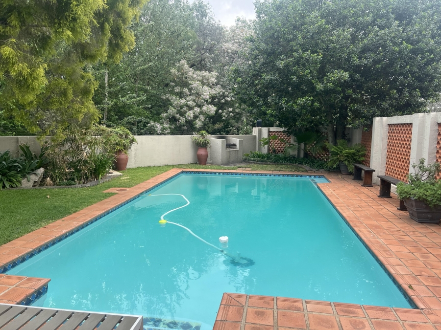 1 Bedroom Property for Sale in Rivonia Gauteng
