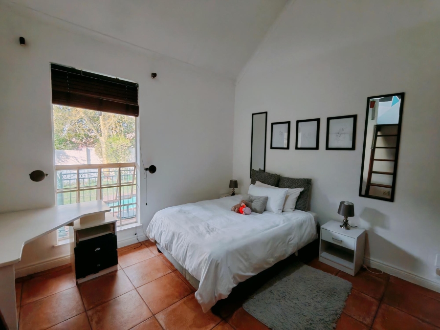 To Let 4 Bedroom Property for Rent in Hurlingham Manor Gauteng