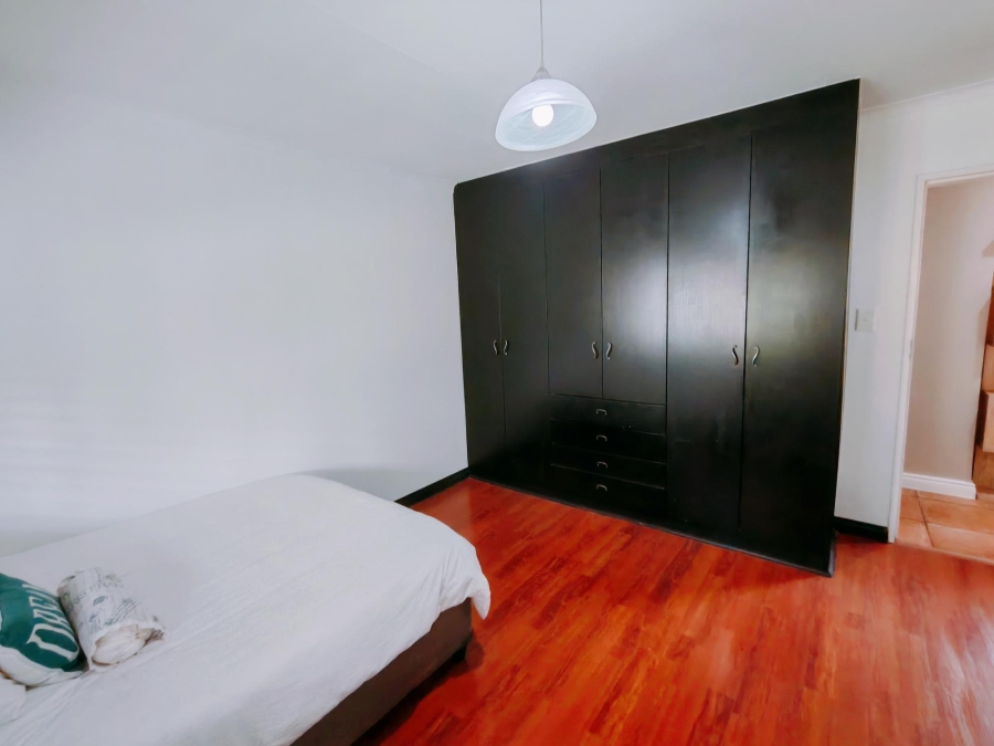 To Let 4 Bedroom Property for Rent in Hurlingham Manor Gauteng