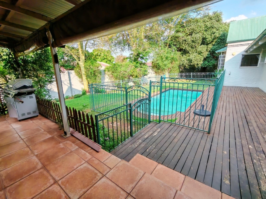 To Let 4 Bedroom Property for Rent in Hurlingham Manor Gauteng