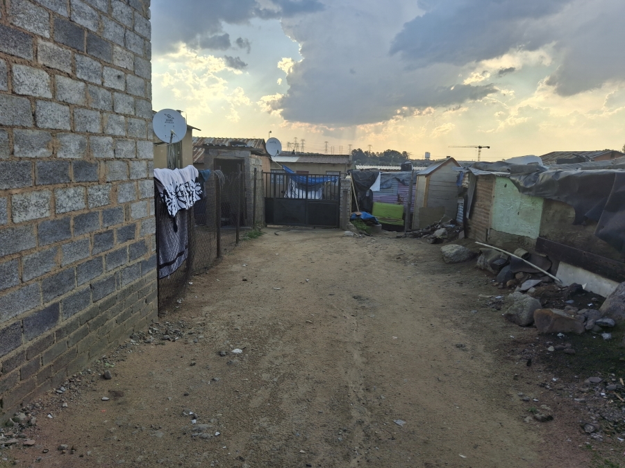 1 Bedroom Property for Sale in Klipfontein View Gauteng